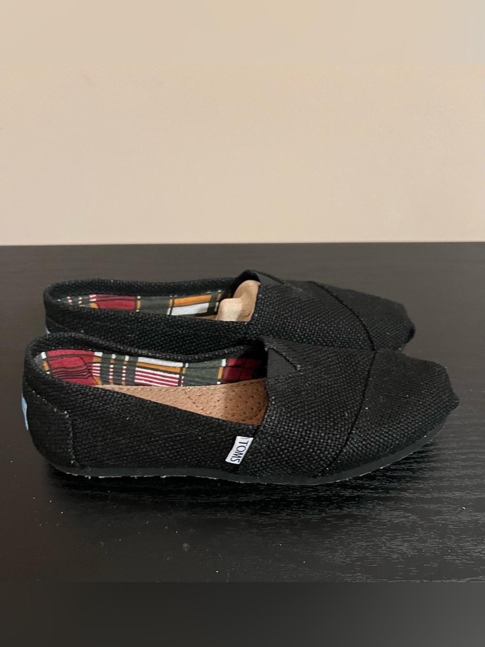 TOMS Shoes Womens Size 6.5 Black Canvas Classic Alpargata Slip On Flats Casual